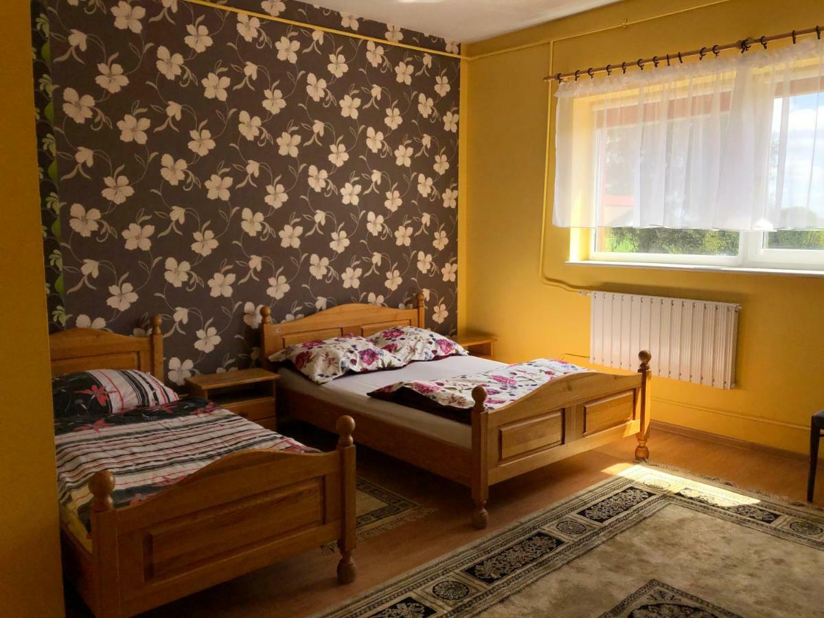 Setpol 1 Panzió Wyszomierz  Kültér fotó