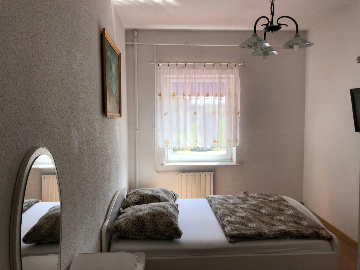 Setpol 1 Panzió Wyszomierz  Kültér fotó